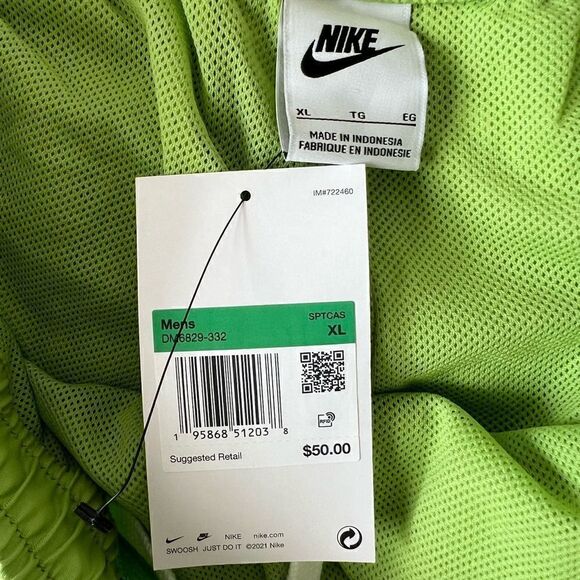 Nike Men's Sportswear Essentials Woven Lined Shorts - Picture 8 of 10